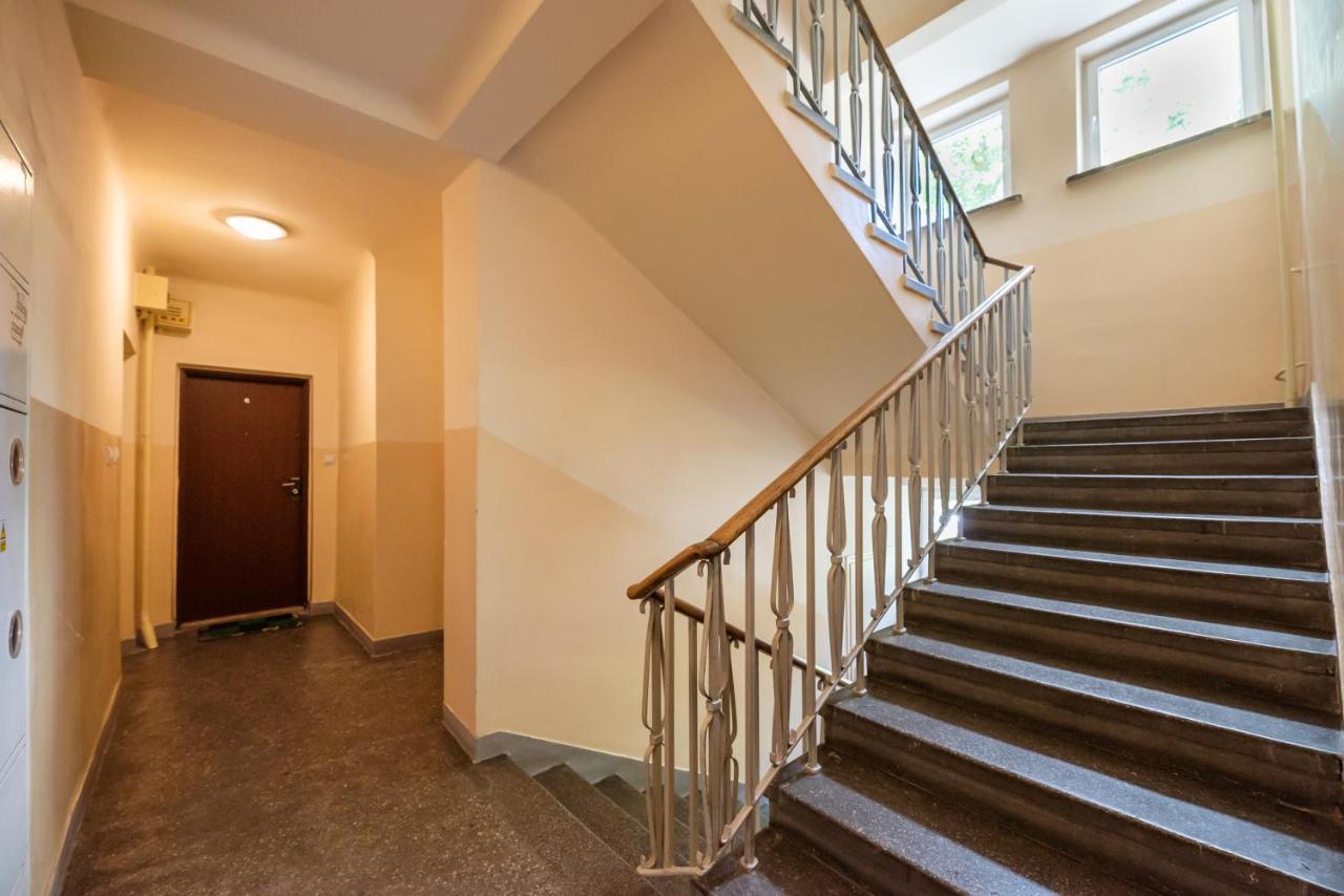 ורשה Ogrodowa Warm Wood Apartment מראה חיצוני תמונה