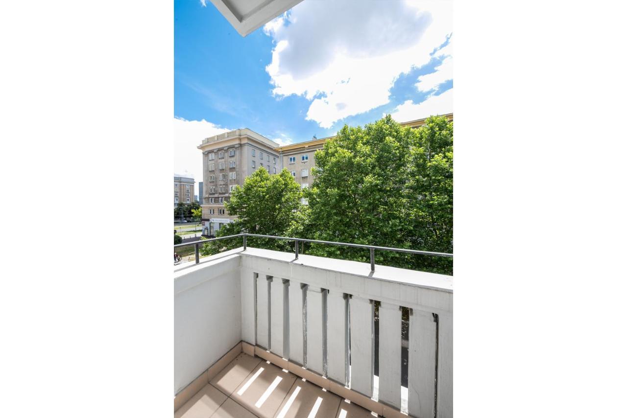 ורשה Ogrodowa Warm Wood Apartment מראה חיצוני תמונה