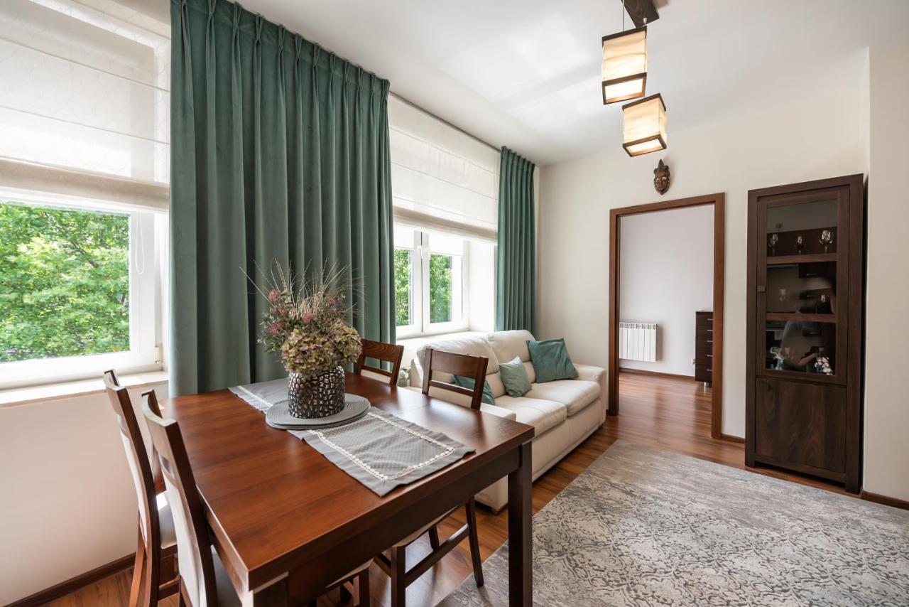 ורשה Ogrodowa Warm Wood Apartment מראה חיצוני תמונה